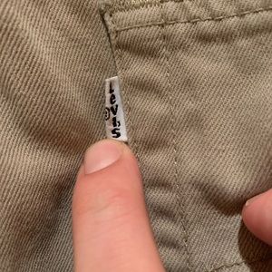 Free shipping- rare vintage white tag Levi’s 33x30 grey denim jeans